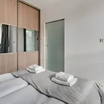 Downtown Apartments Aura II